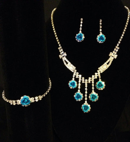 Formal Rhinestone And Flower Necklace Set - All That Glitters - 1