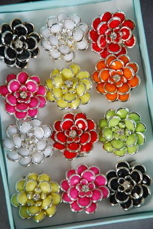 Acrylic Flower Cluster Rings - All That Glitters